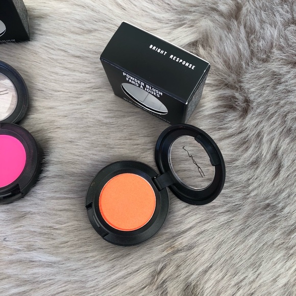 mac bright response blush